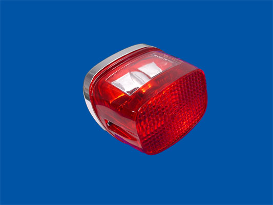 COMPLETE TAILLIGHT, BULB TYPE, CHROME